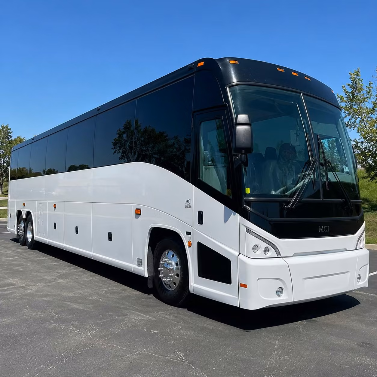 kissimmee airport shuttles to and from orlando international airport mco